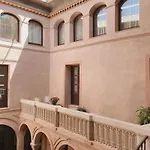 Hotel Palau Macelli & Castello  D'Empuries
