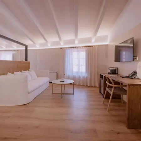 Palau Macelli & 4* Castello  D'Empuries