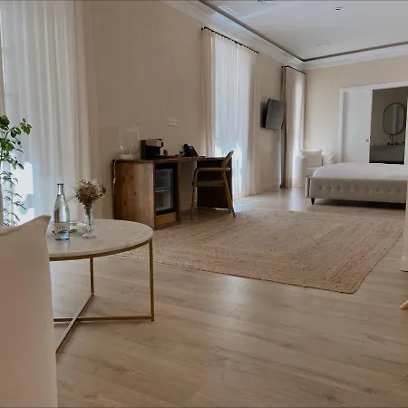 Hotel Palau Macelli &