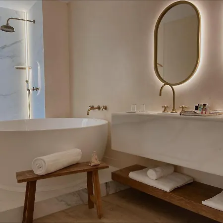 Palau Macelli & 4*