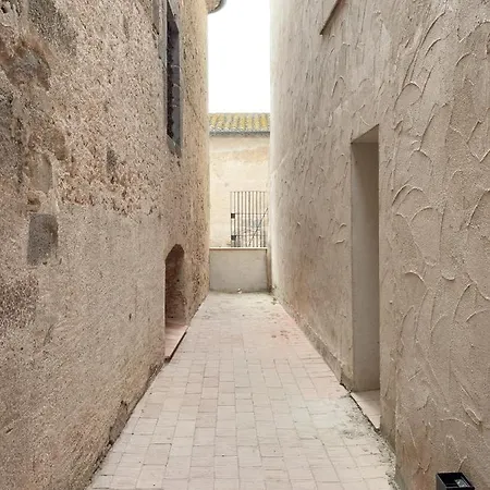 Hotel Palau Macelli & Castello  D'Empuries