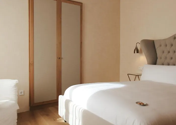 Palau Macelli & Hotel 4*