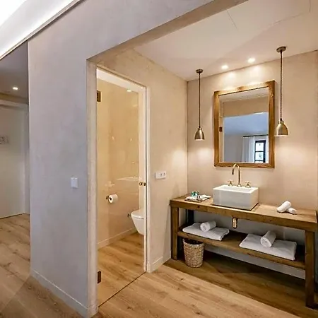 Palau Macelli & Hotel 4*