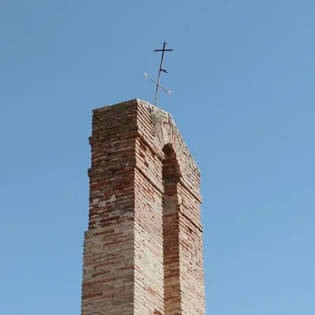Palau Macelli & فندق 4*