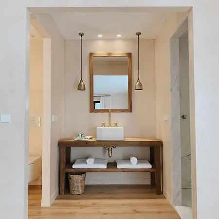 Palau Macelli & 4*